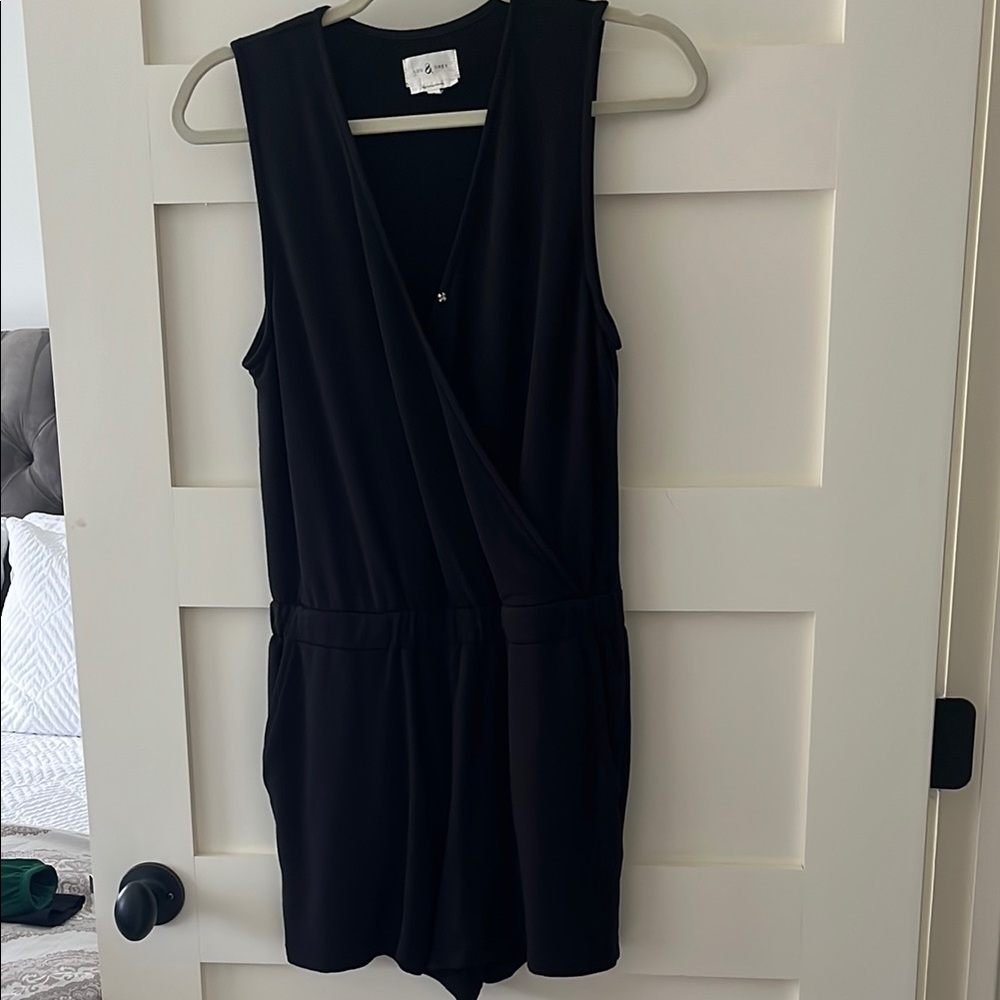 Lou & Grey Black SignatureSoft Romper